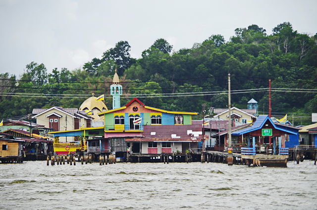 Khu làng nổi Kampong Ayer